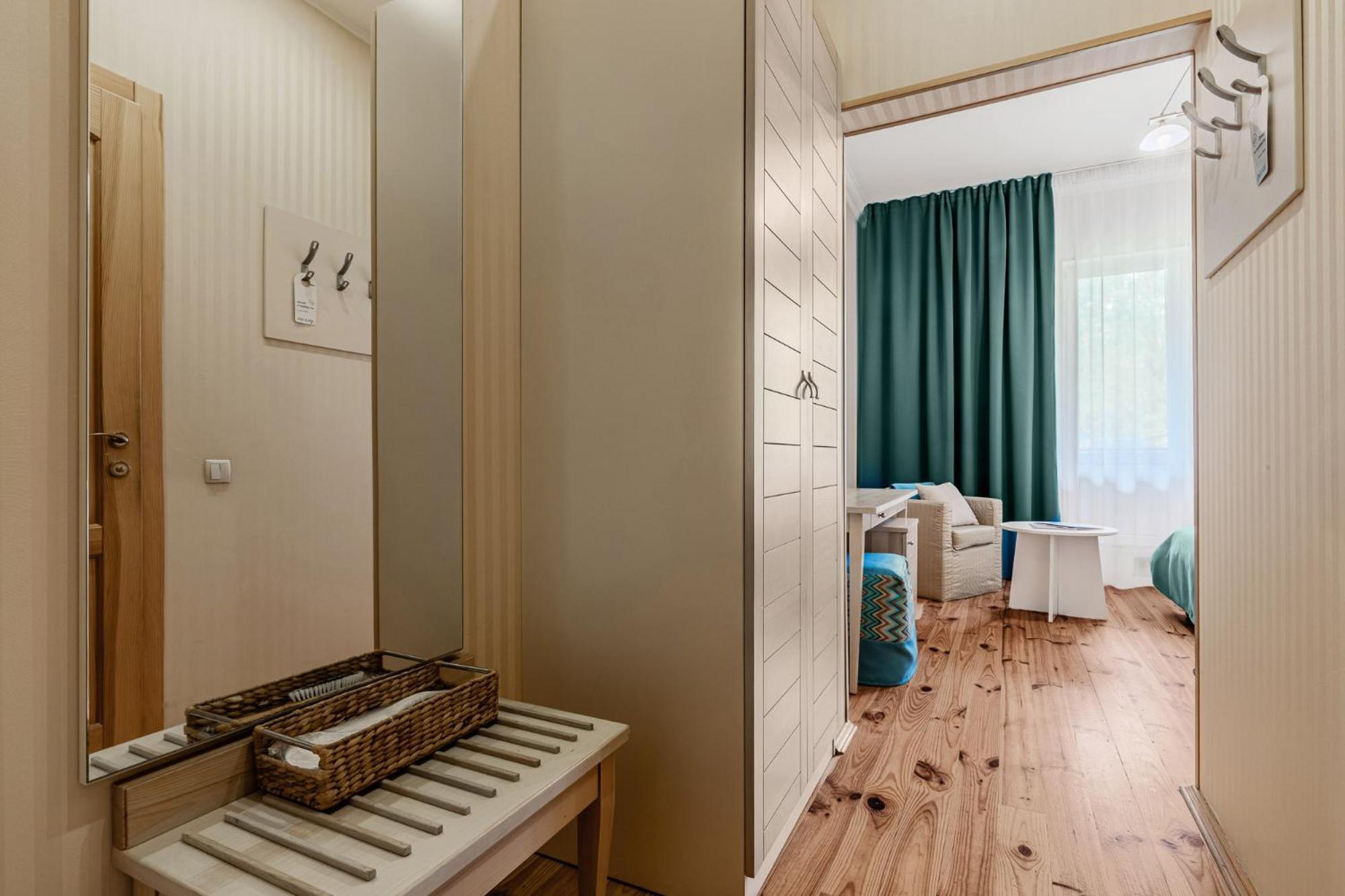 Seasons Spa Boutique Hotel Kozyn Exterior foto